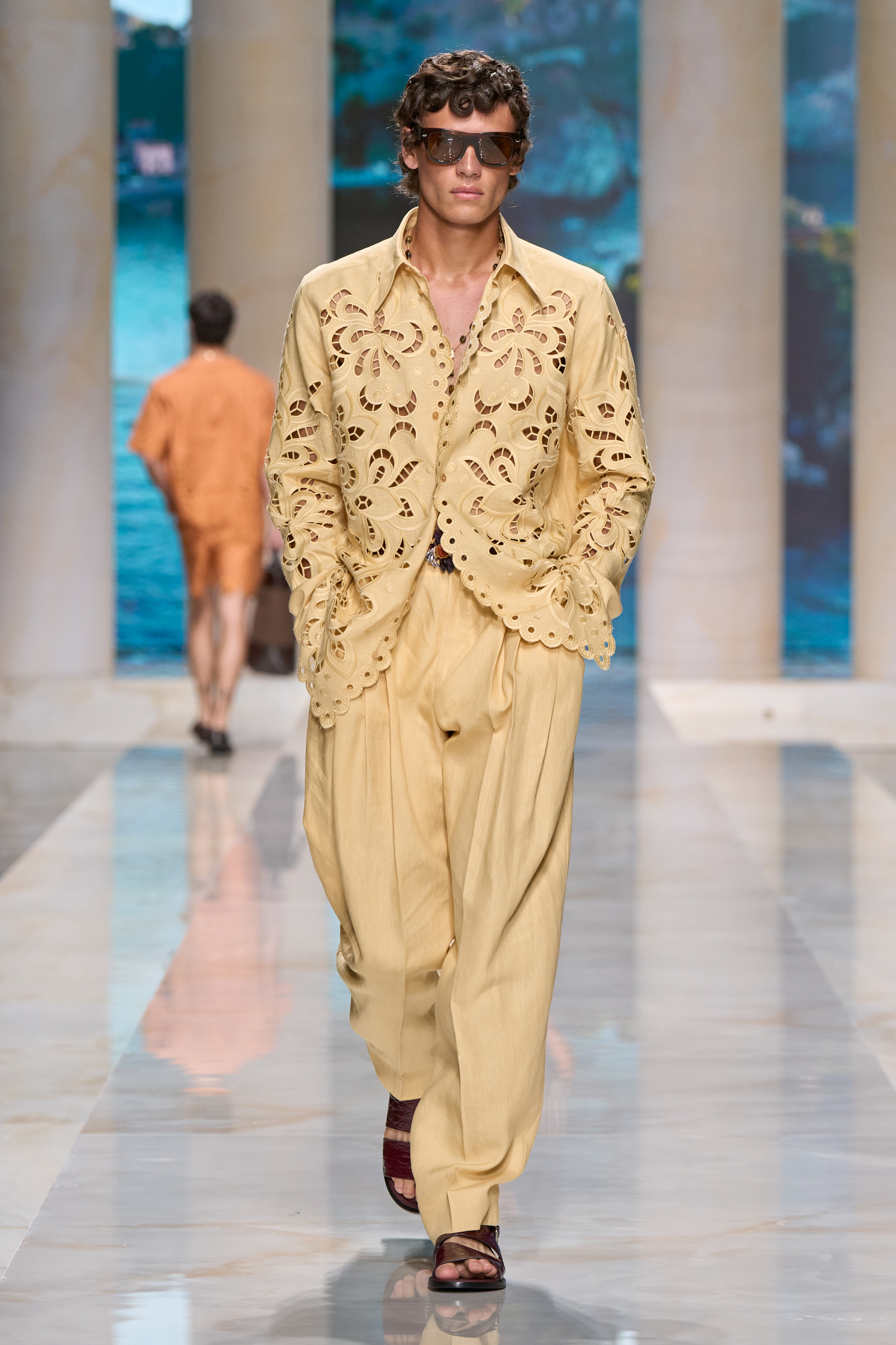 Tendências de moda masculina do verão 2027.