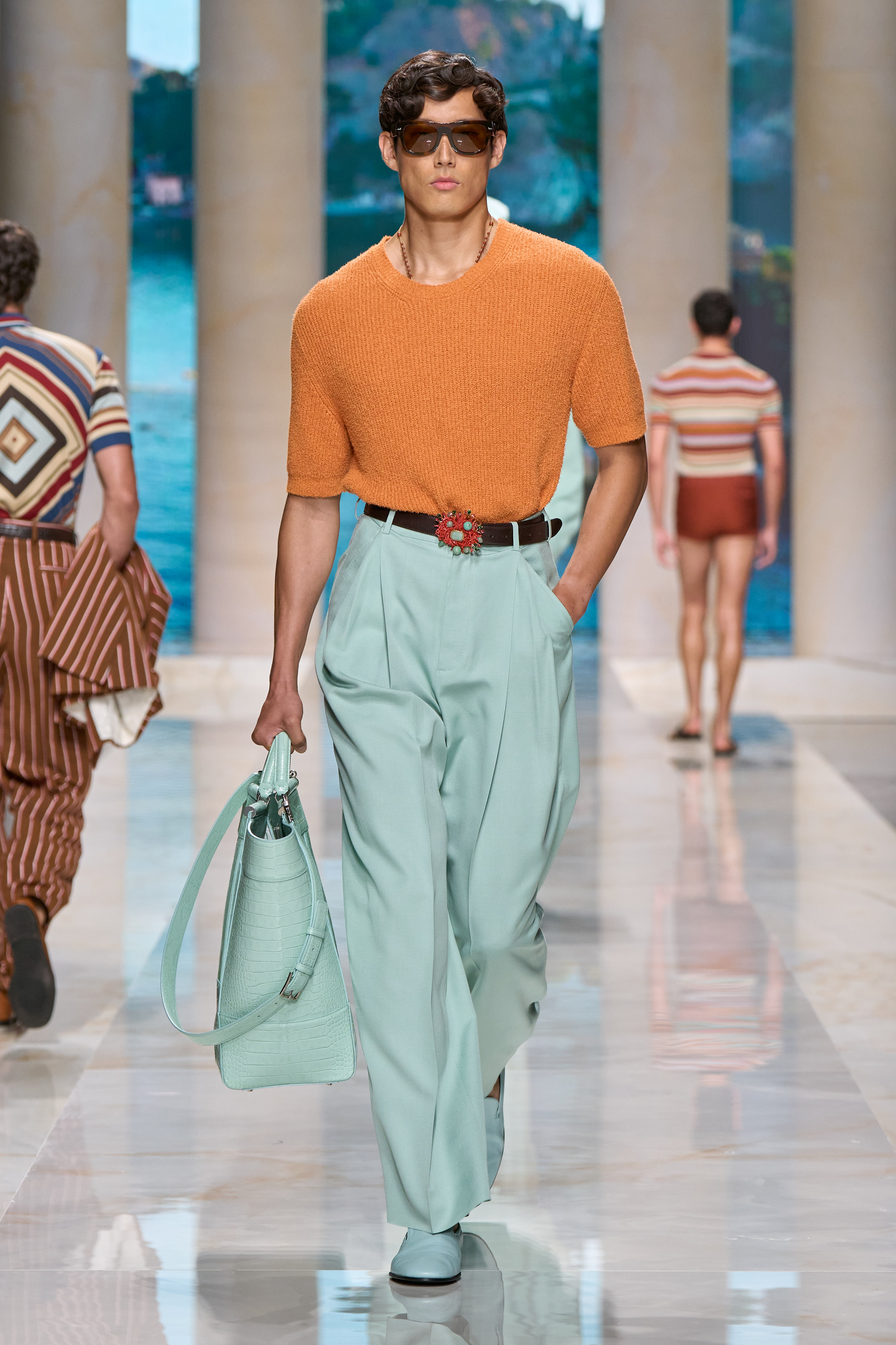 Tendências de moda masculina do verão 2027.