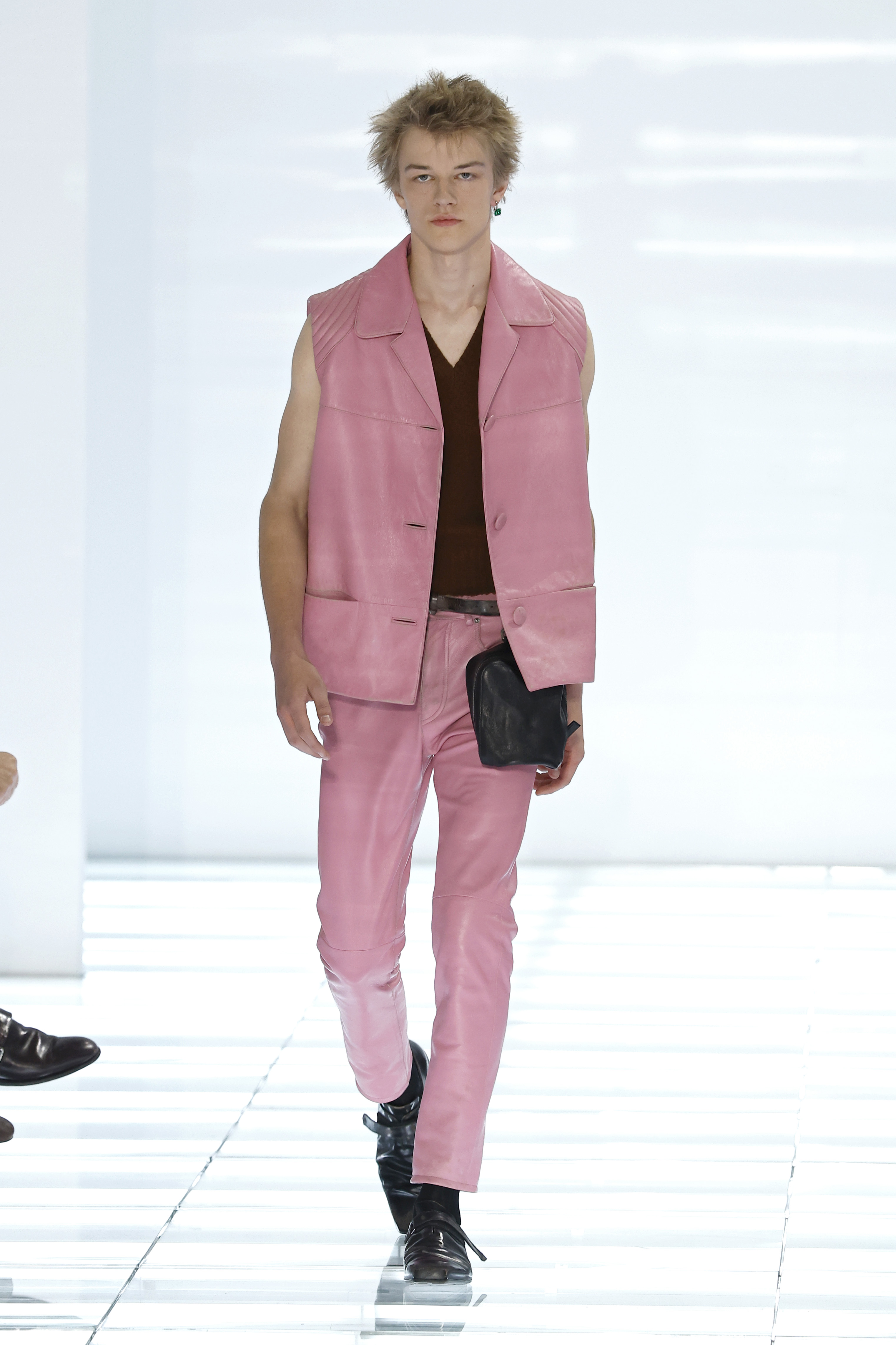 Tendências de moda masculina do verão 2027.