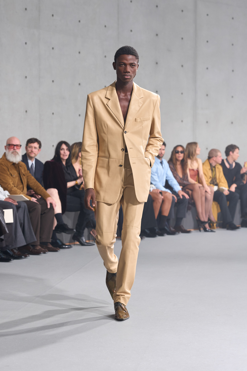 Tendências de moda masculina do verão 2027.