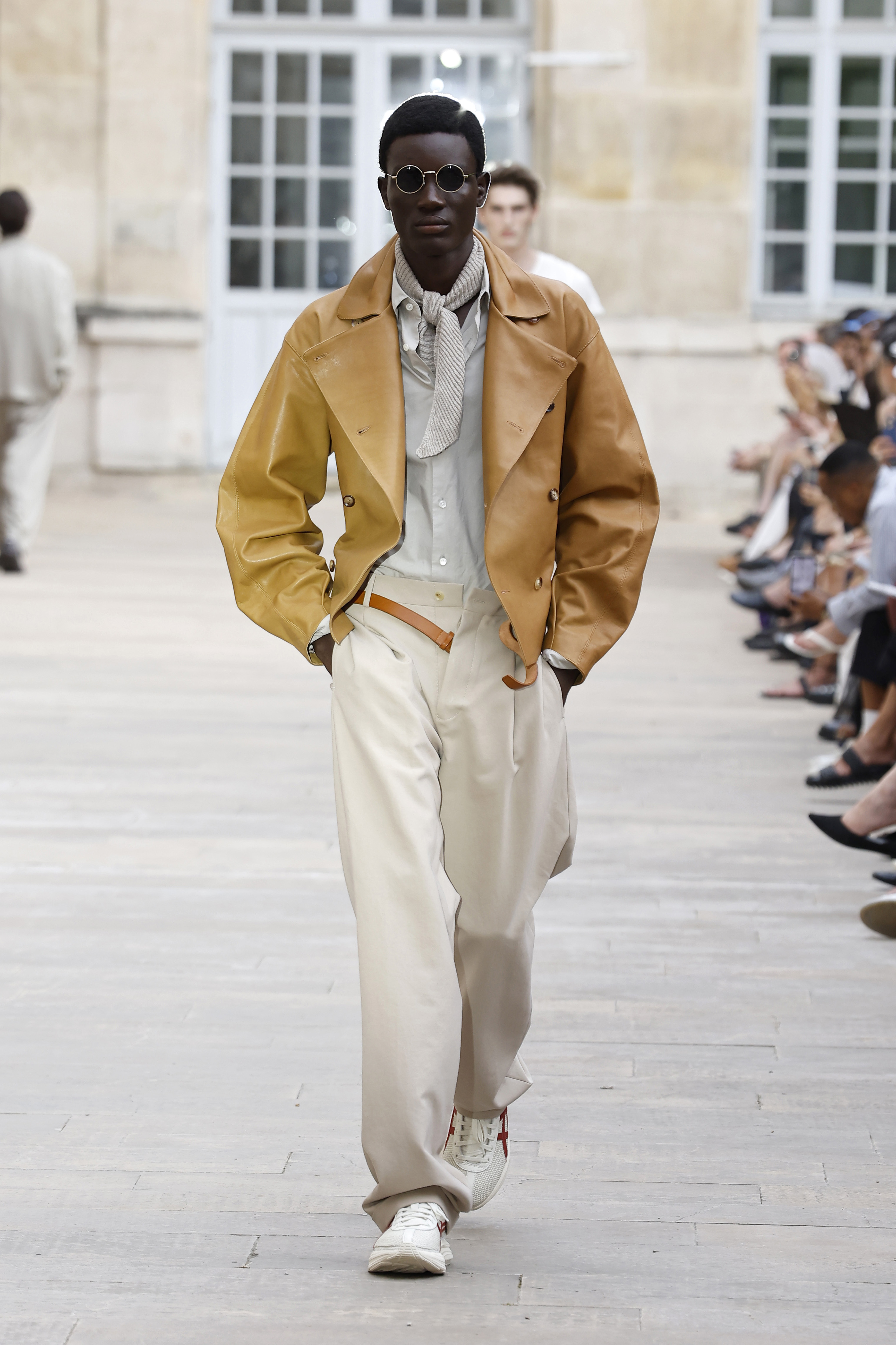 Tendências de moda masculina do verão 2027.