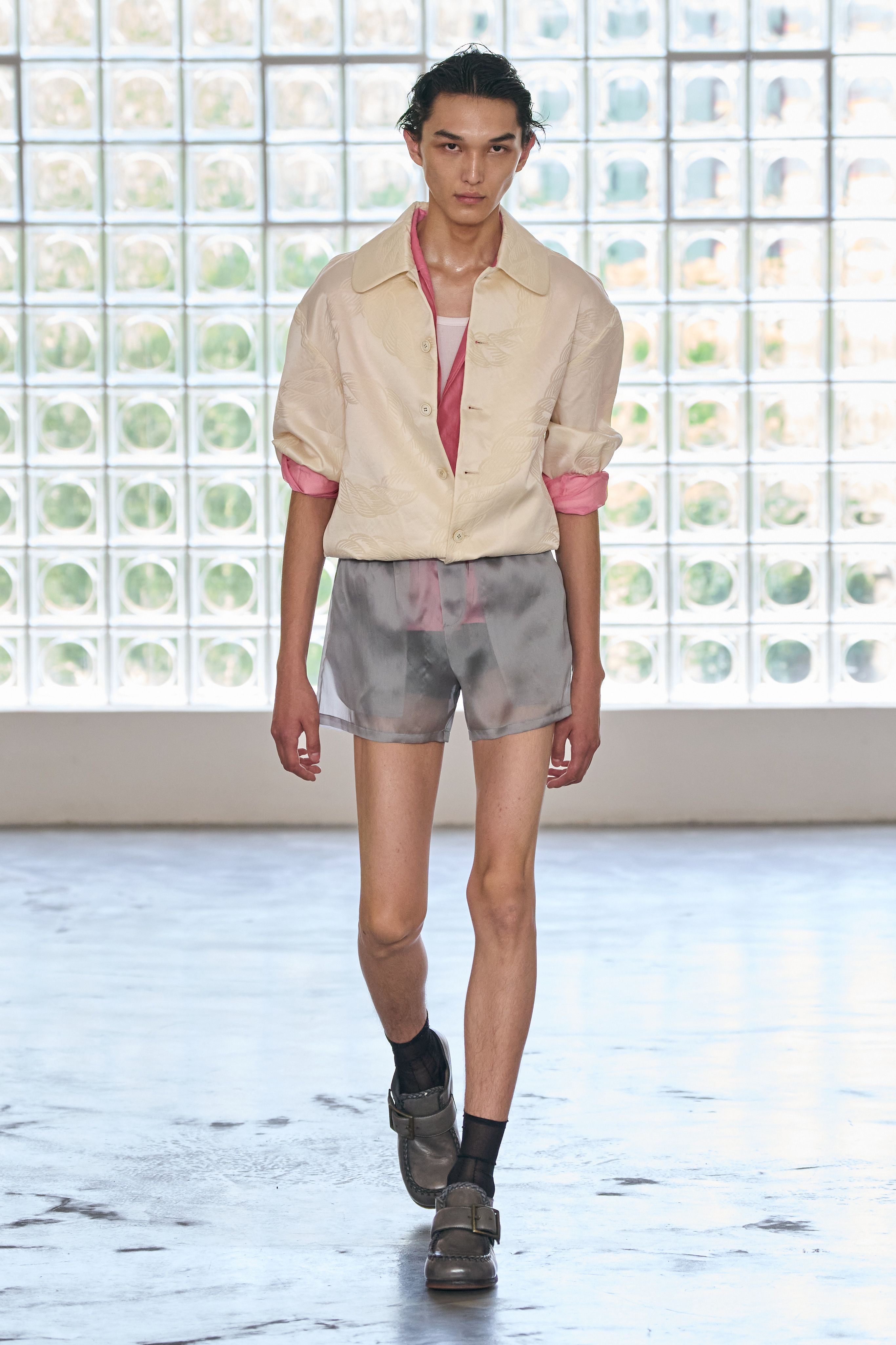 Tendências de moda masculina do verão 2027.