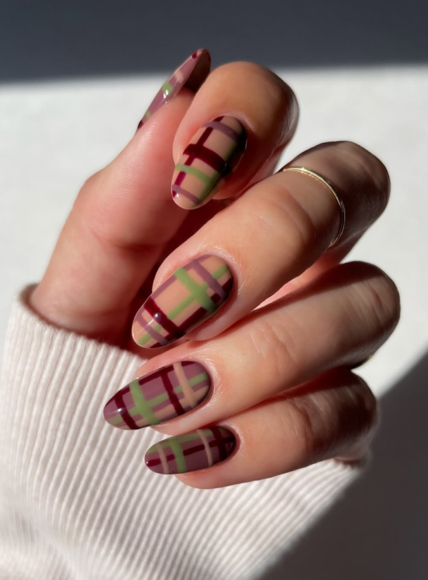 10 inspirações de unhas para festa junina para entrar no clima!