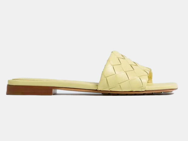 Sandalias da moda 28jul26 Bottega Veneta