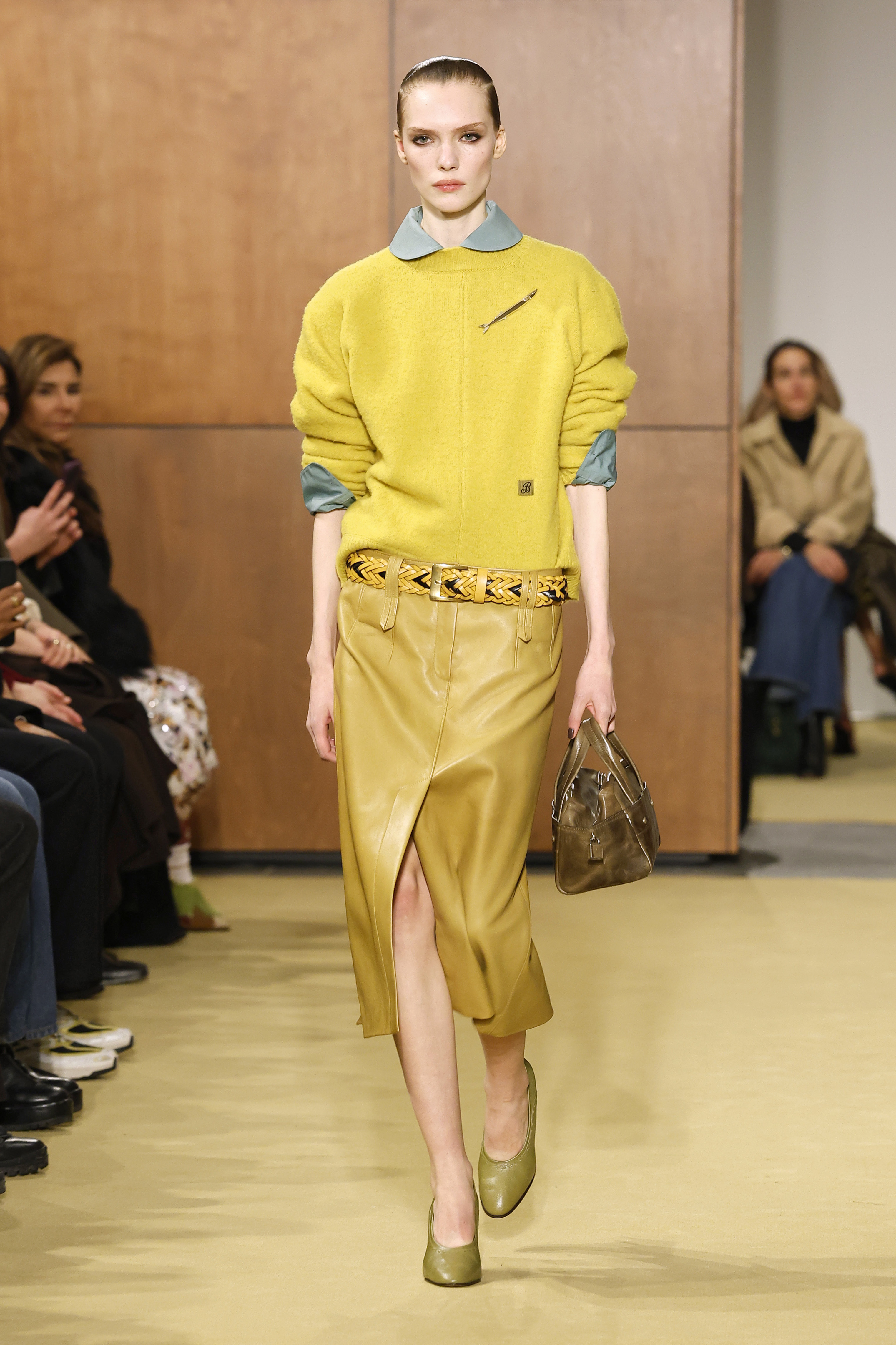 Tudo sobre a NYFW de verão 2027 Tory Burch inverno 2026
