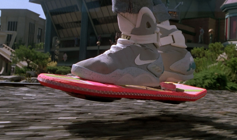 Dez sapatos que deixaram suas pegadas na cultura pop backtothefutureshoe