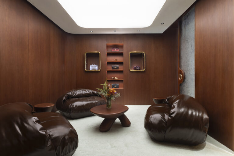 lojas físicas: bottega