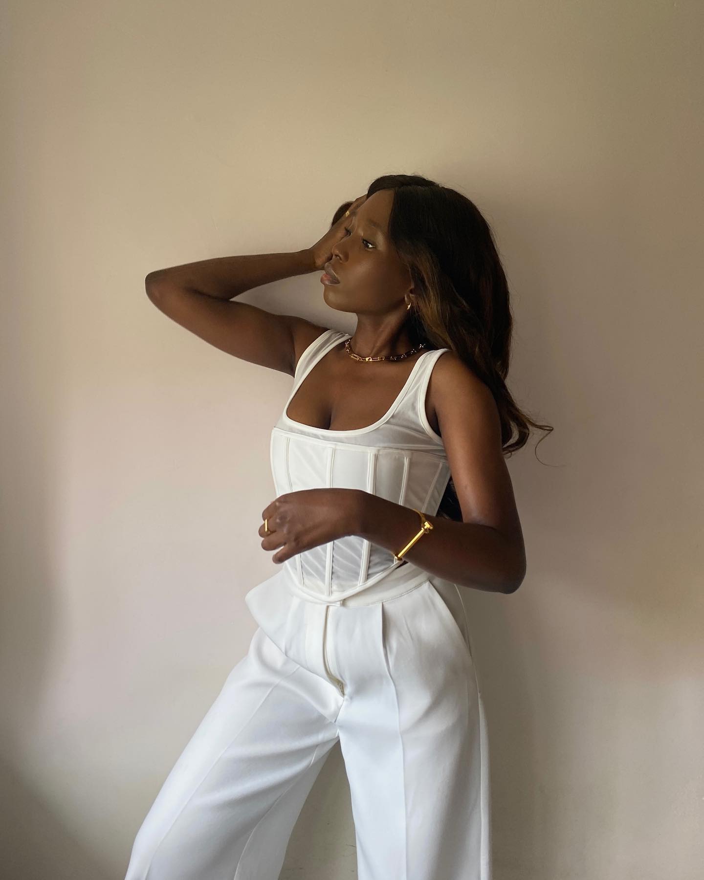 looks com corset