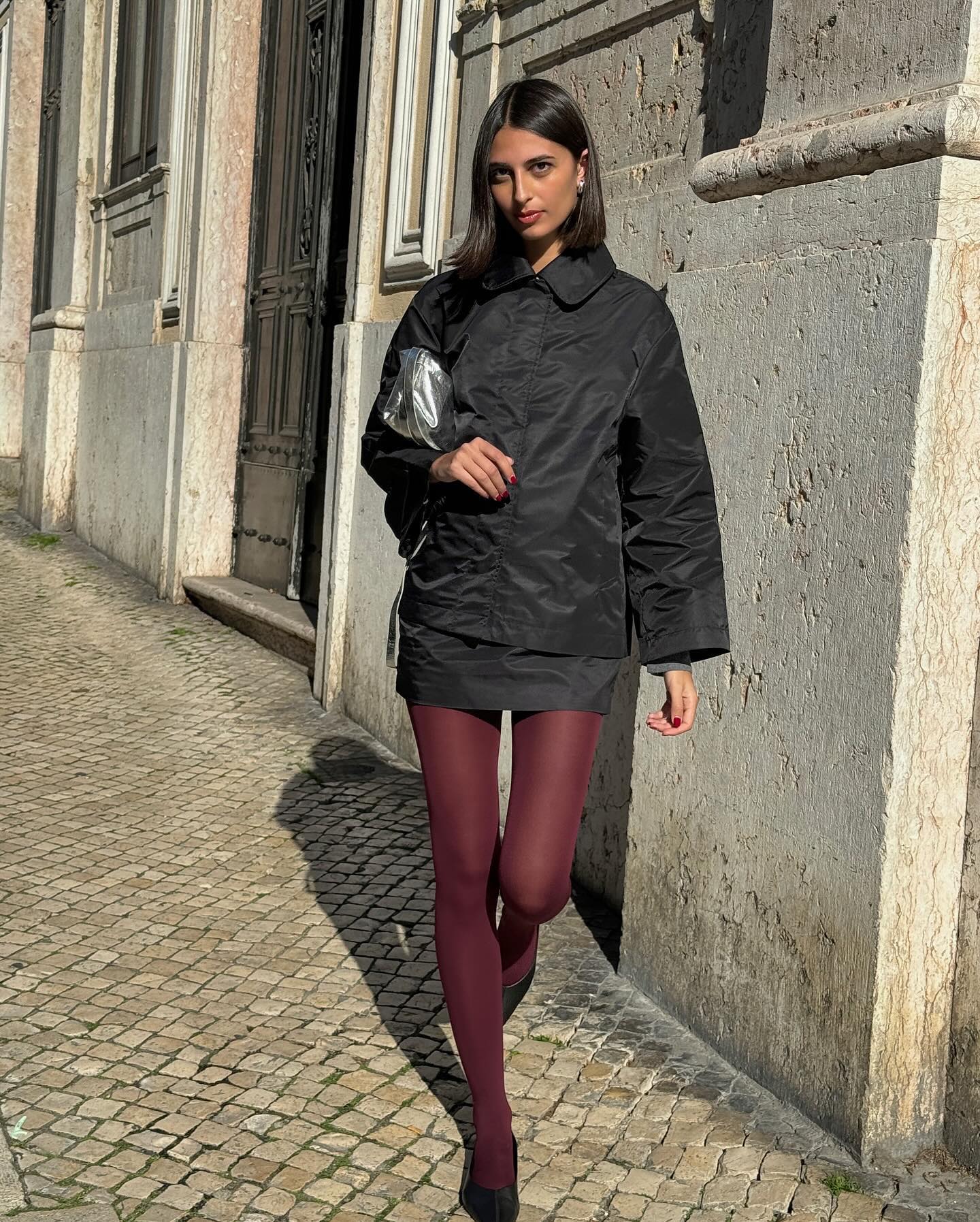 5 looks com meia-calça colorida que provam que o acessório merece uma chance looks com meia-calça colorida