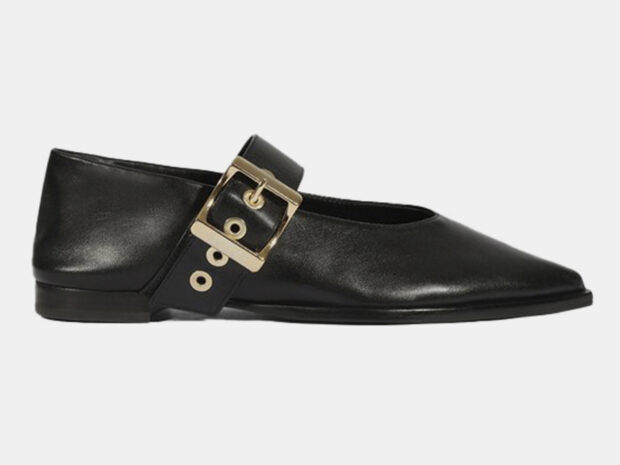 sapatilha bico fino 8jul26 Schutz