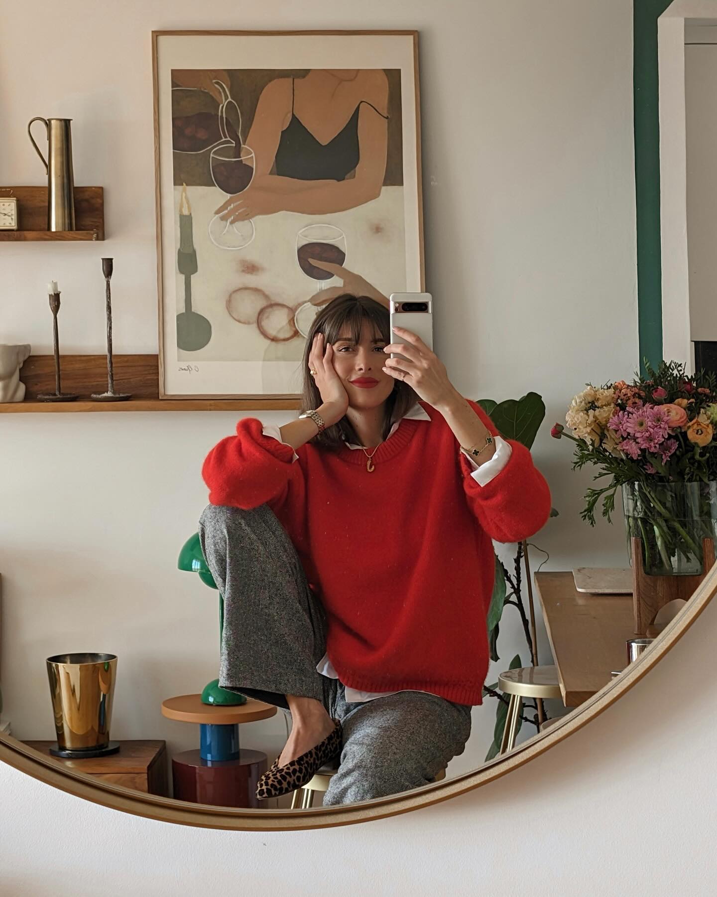 looks com sapatilhas de bico fino