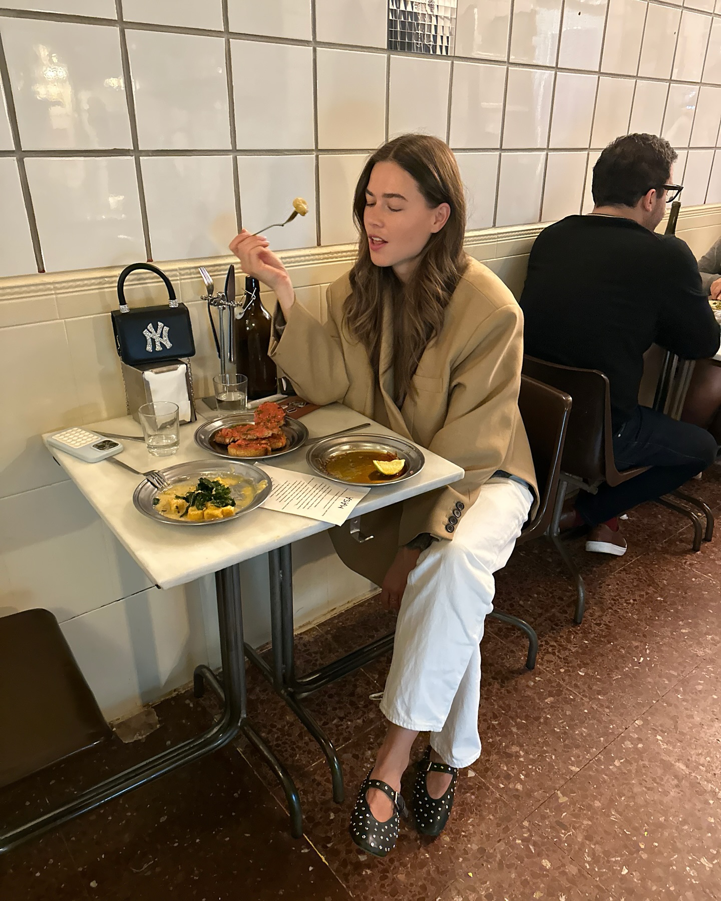 looks com sapatilhas femininas