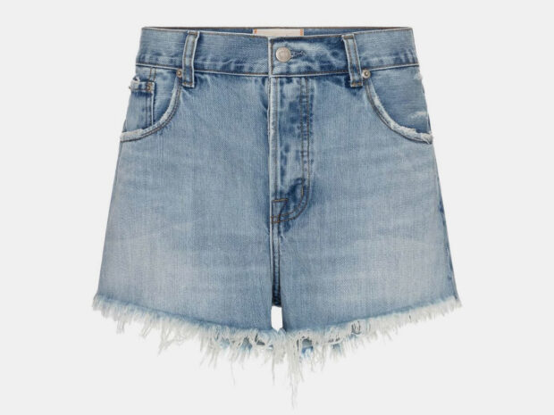 Como usar shorts jeans feminino: 5 looks que fashionistas estão repetindo shorts jeans feminino 13jul26 Ldnim