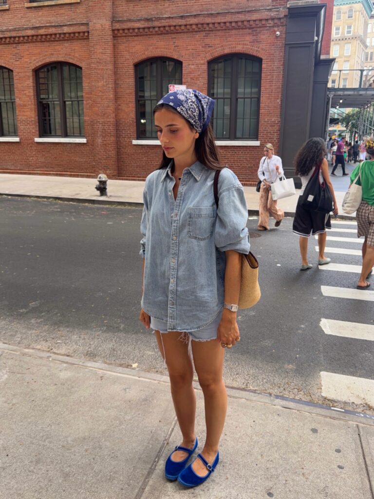 Como usar shorts jeans feminino: 5 looks que fashionistas estão repetindo shorts jeans feminino 13jul26 nathmontis