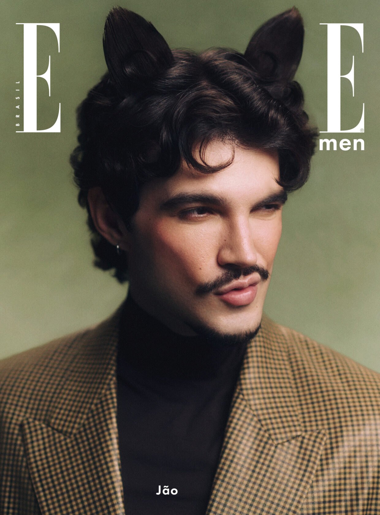 Jão na capa do Volume 06 da ELLE Men Brasil.
