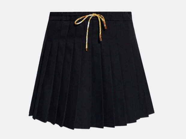 Saias bonitas e elegantes: 7 tendências para ficar de olho Saias bonitas e elegantes 12ago26 Versace