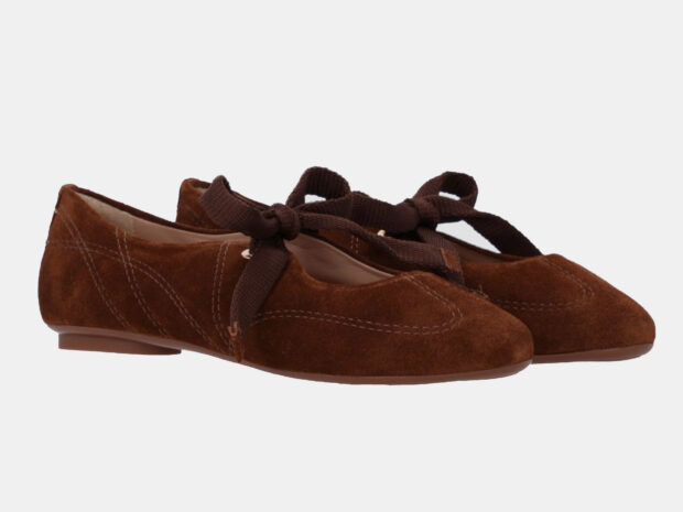 Sapatos para trabalhar 3ago26 luz da lua