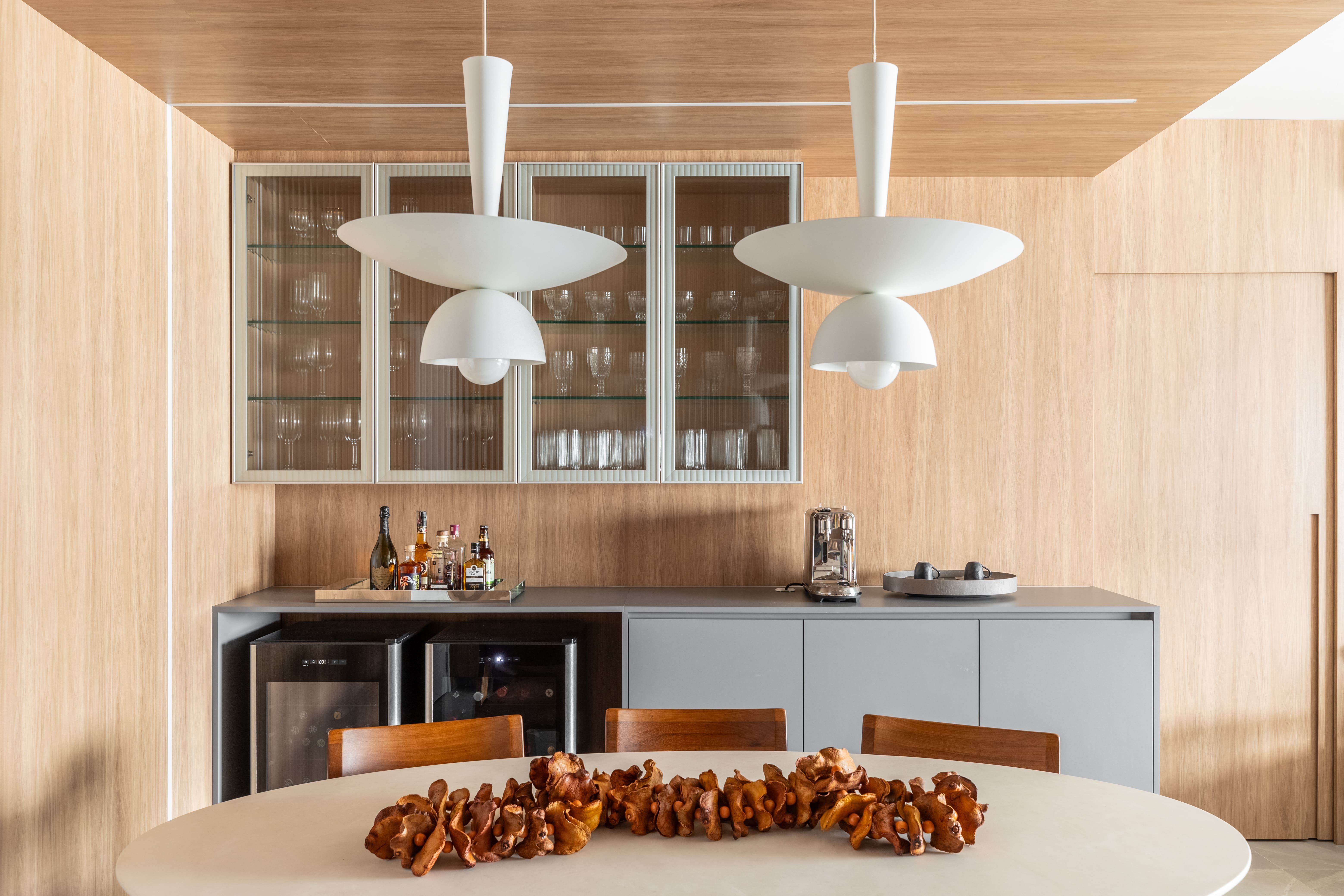 Bar em casa: 9 inspirações para criar o seu próprio espaço de drinks Bar em casa: 9 inspirações para criar o seu próprio espaço de drinks
