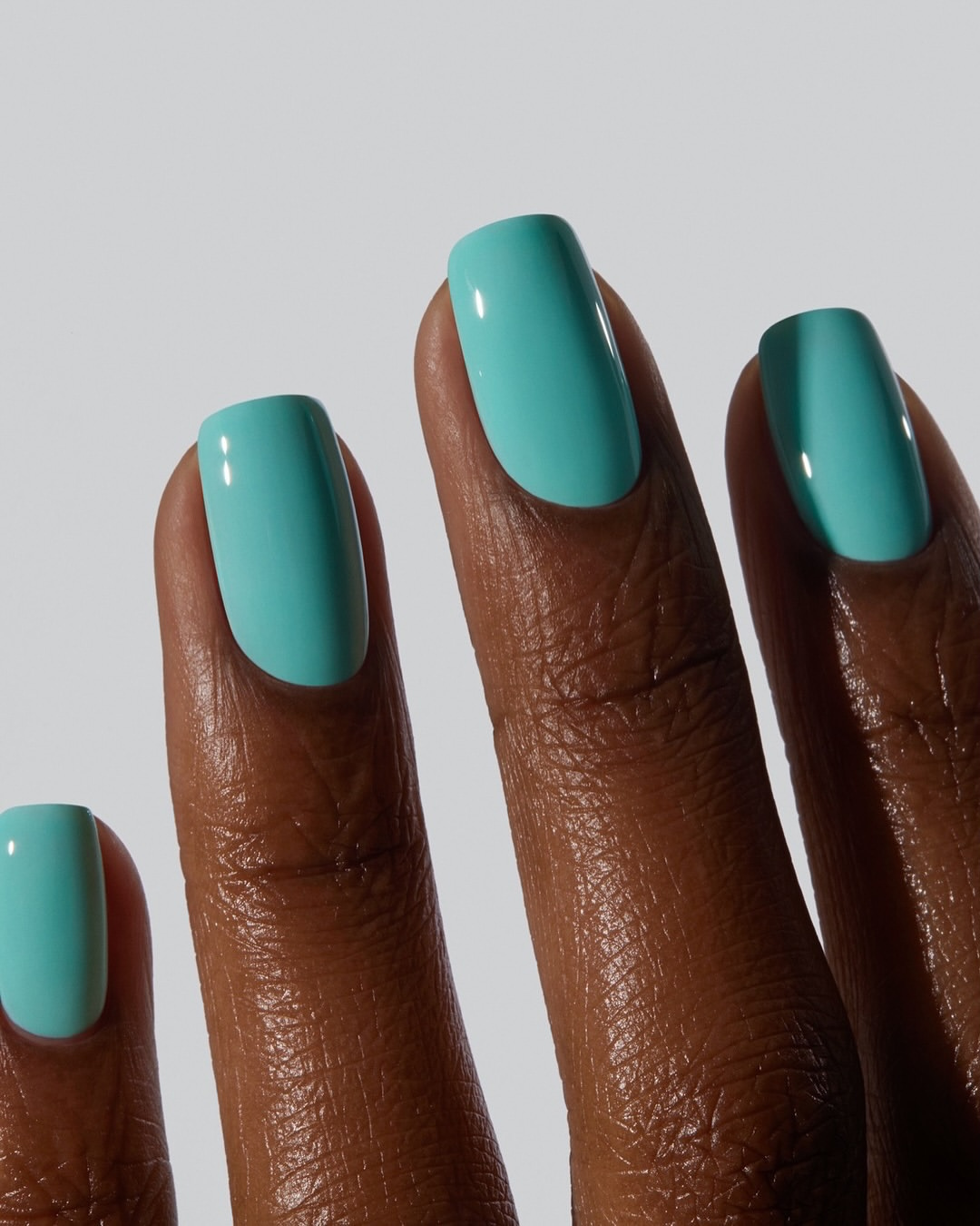 esmalte azul turquesa