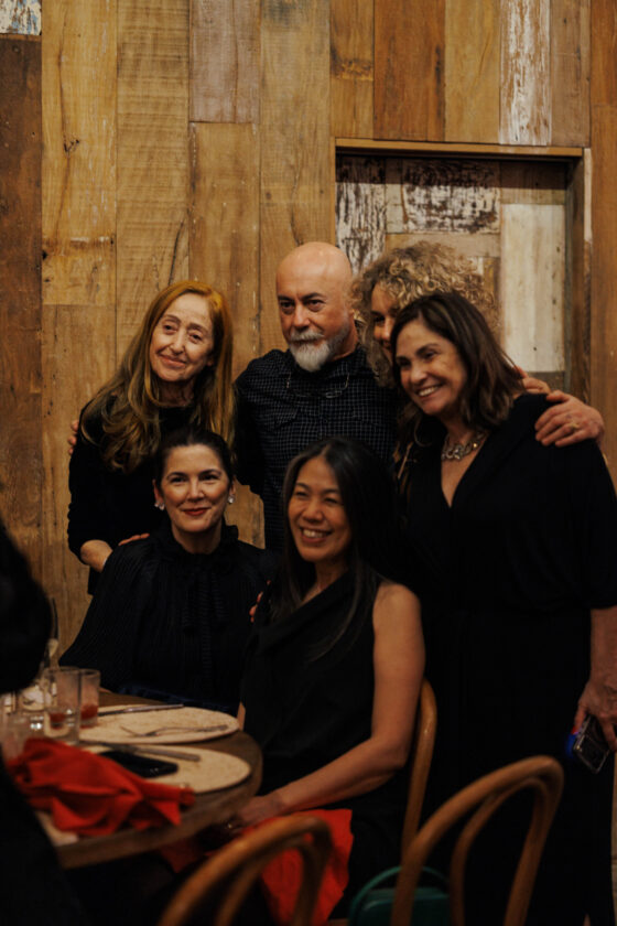 Lançamento da ELLE à Table reúne personalidades da gastronomia em torno da mesa fotos por Breno da Matta 5515
