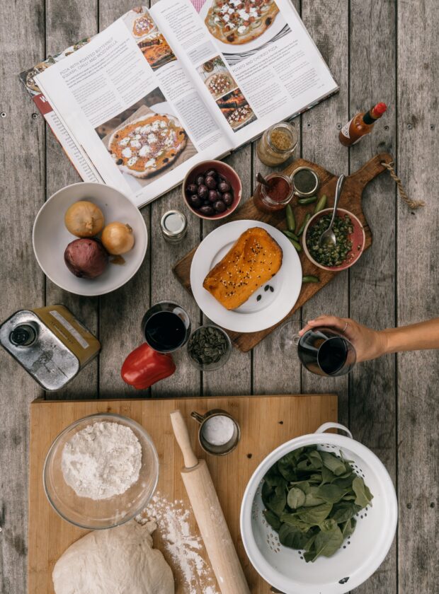 Chef indica 6 livros para aprender a cozinhar