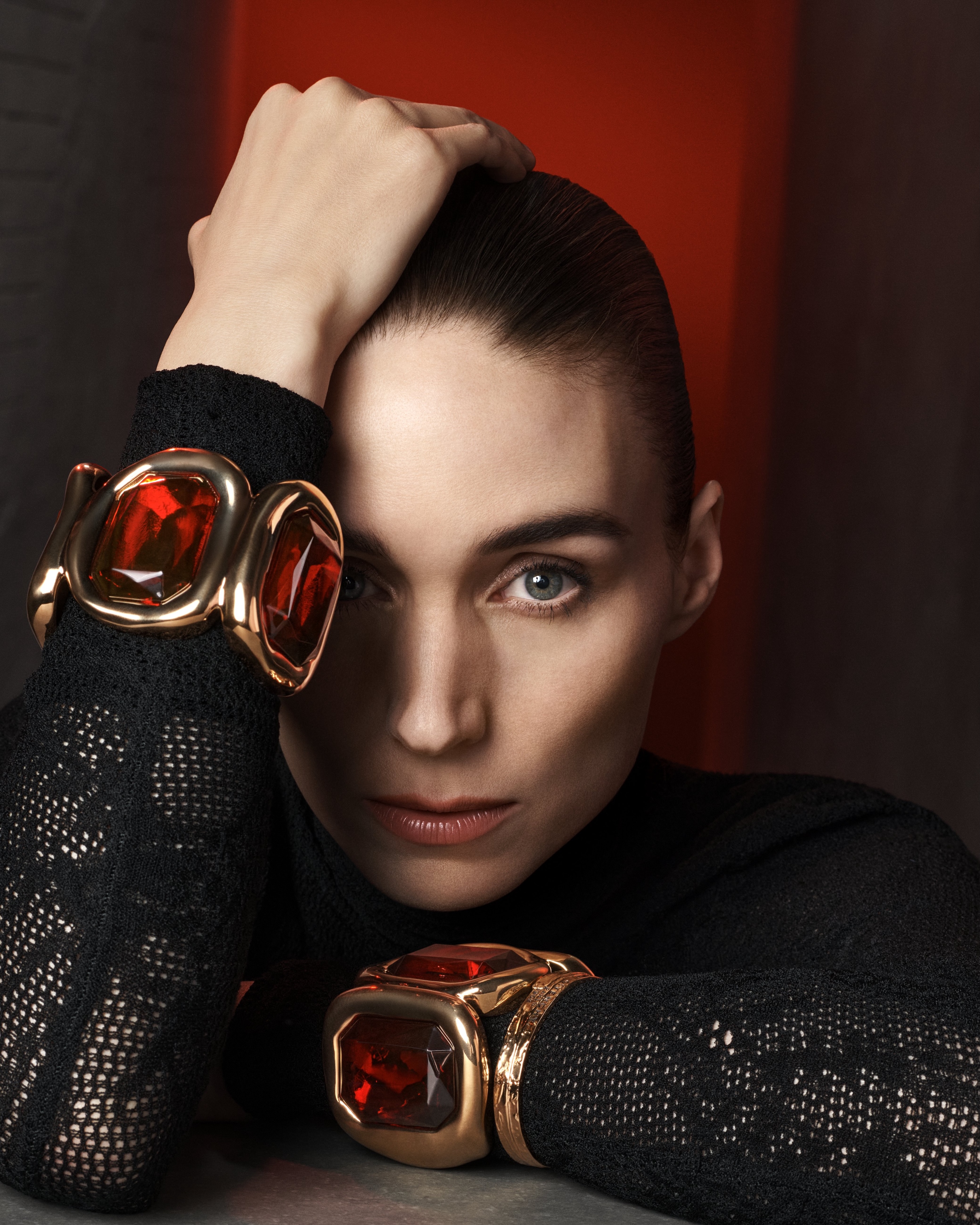 rooney mara estrela campanha do l'interdit elixir, nova fragrância da givenchy
