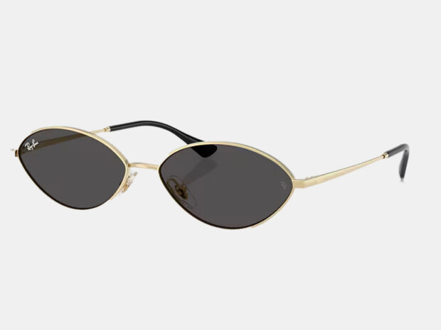 Saia floral: 5 maneiras de usar a peça mais chique do momento saia floral 3set26 Ray Ban