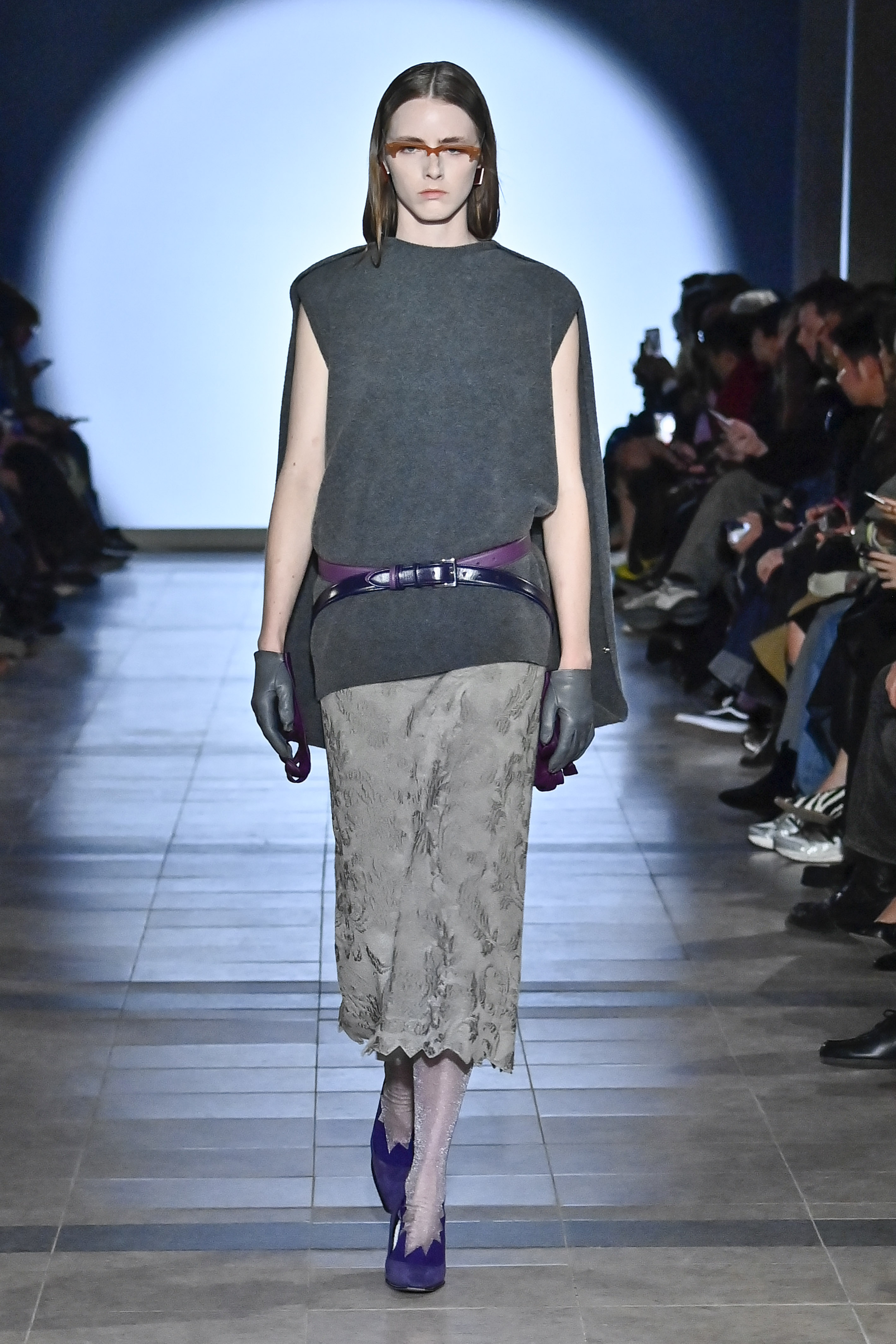 Quem é Julie Kegels, vencedora do Prêmio LVMH 2026 Julie Kegels