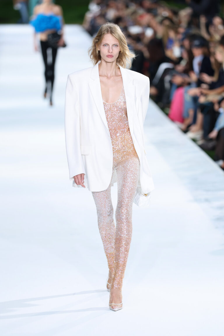PFW: Stella McCartney, verão 2027 Stella McCartney verao27 GettyImages 2297916943