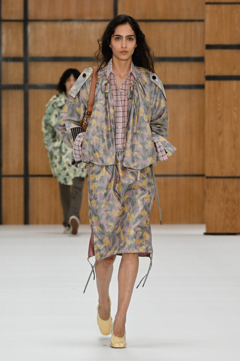 Burberry, verão 2027