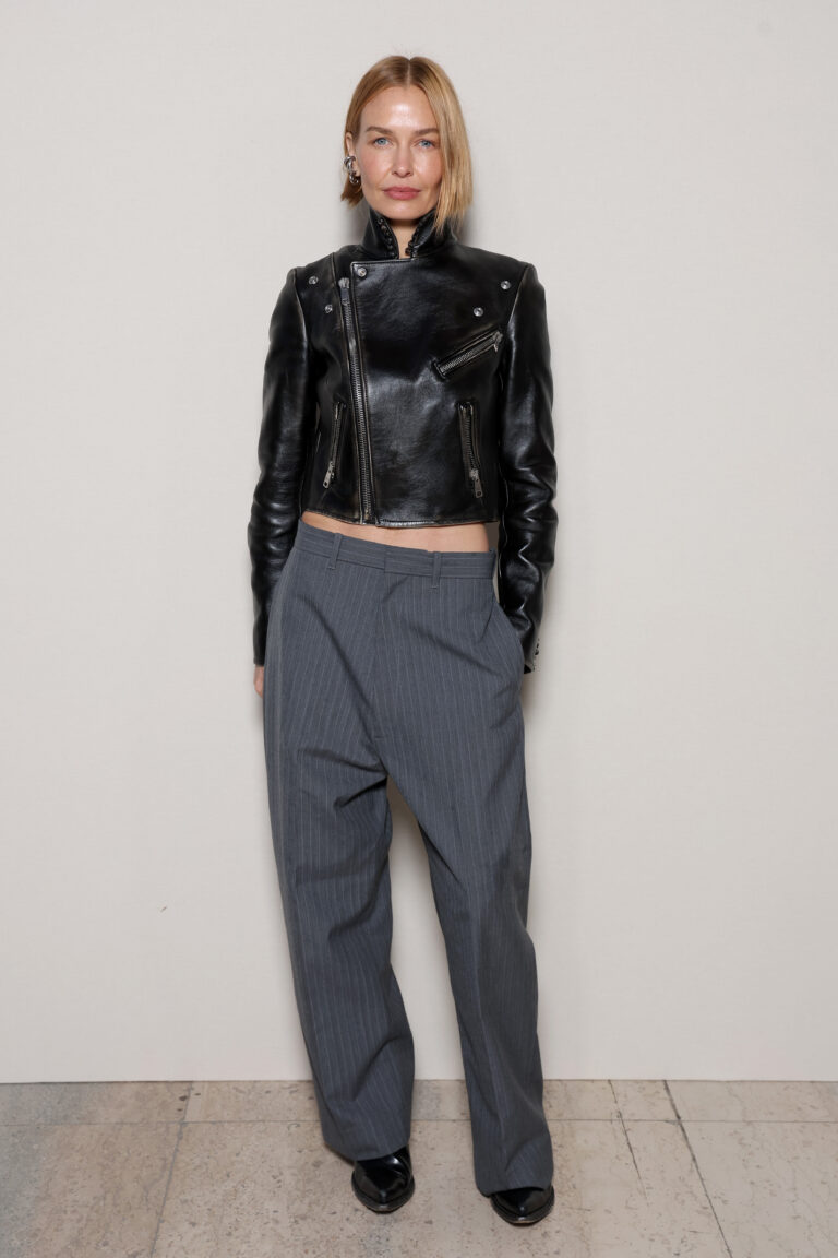 6 looks com calça pantalona para usar do trabalho ao fim de semana calca pantalona 18set26 GettyImages 2175634011