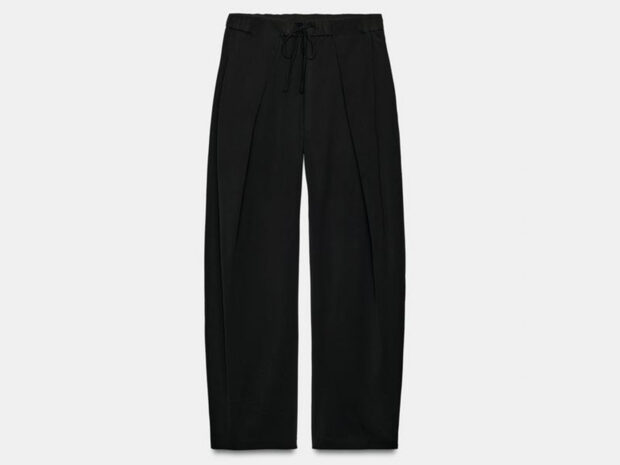 6 looks com calça pantalona para usar do trabalho ao fim de semana calca pantalona 18set26 ZARA