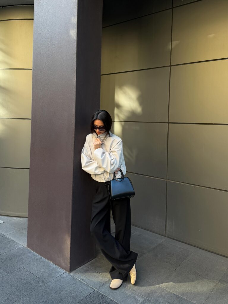 6 looks com calça pantalona para usar do trabalho ao fim de semana looks com calça pantalona