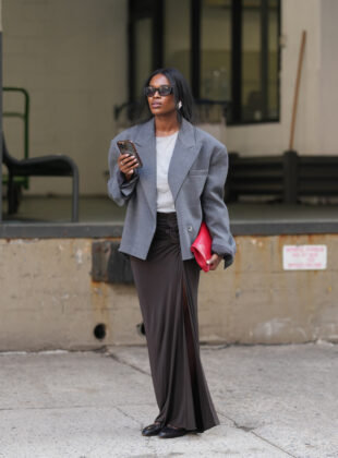 casaco oversized GettyImages 2295388603