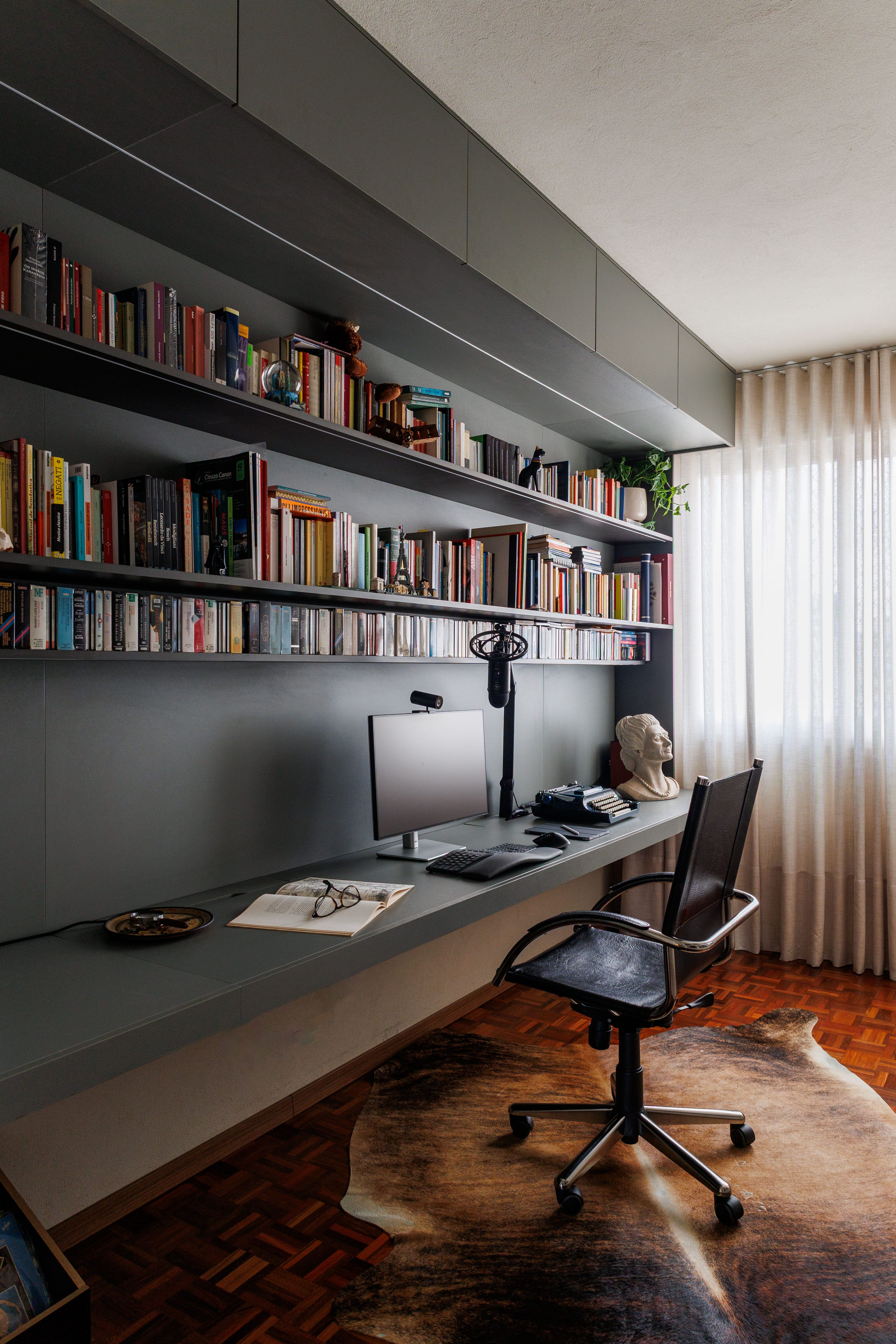 Escritório compacto: 9 inspirações para criar um cantinho do home office