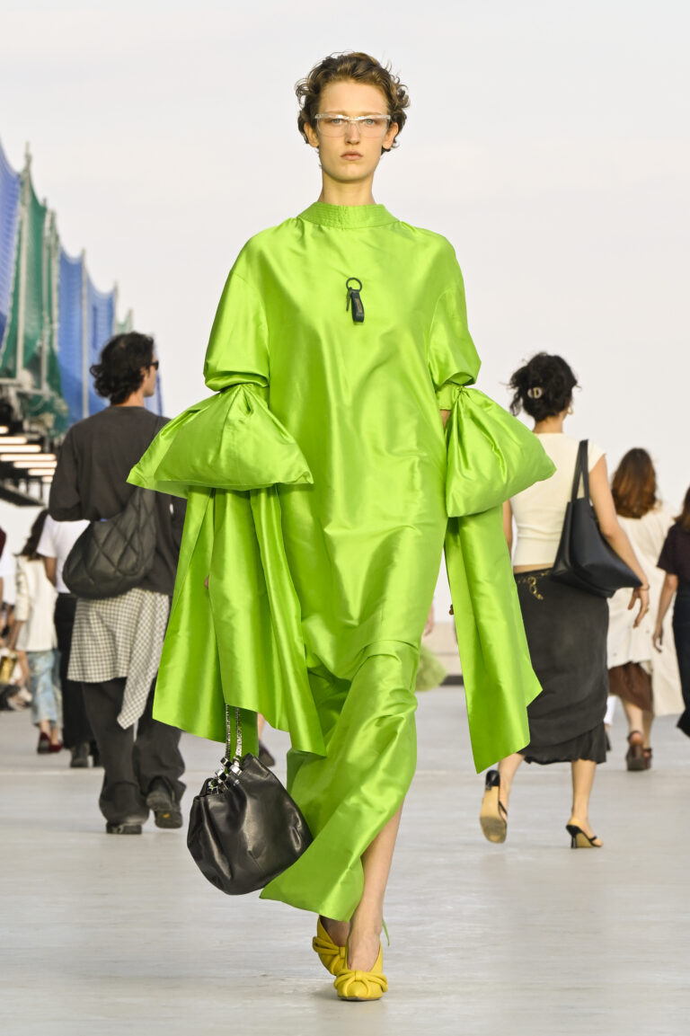Moschino, verão 2027 