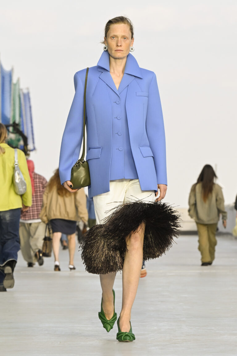 Moschino, verão 2027 