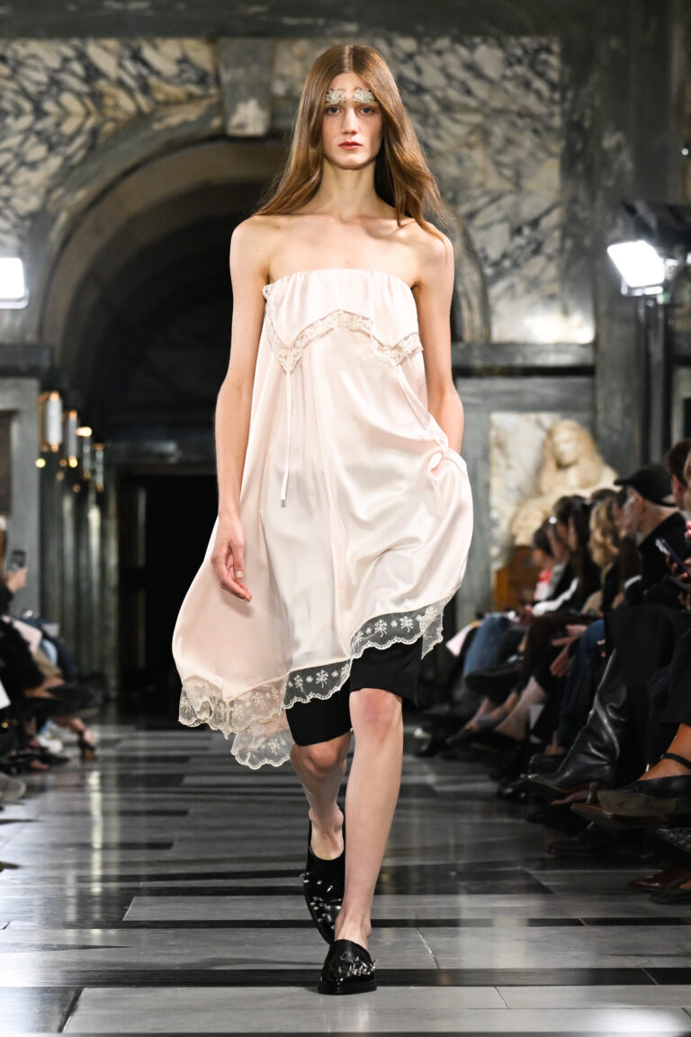 Simone Rocha, verão 2027