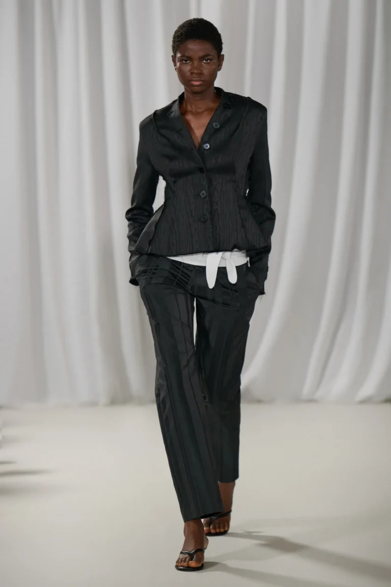 tendencias da LFW verao2027 00024 talia byre spring 2027 ready to wear credit brand