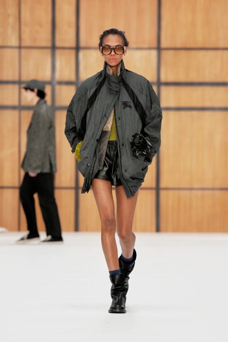 tendencias da LFW verao2027 Burberry S27 027