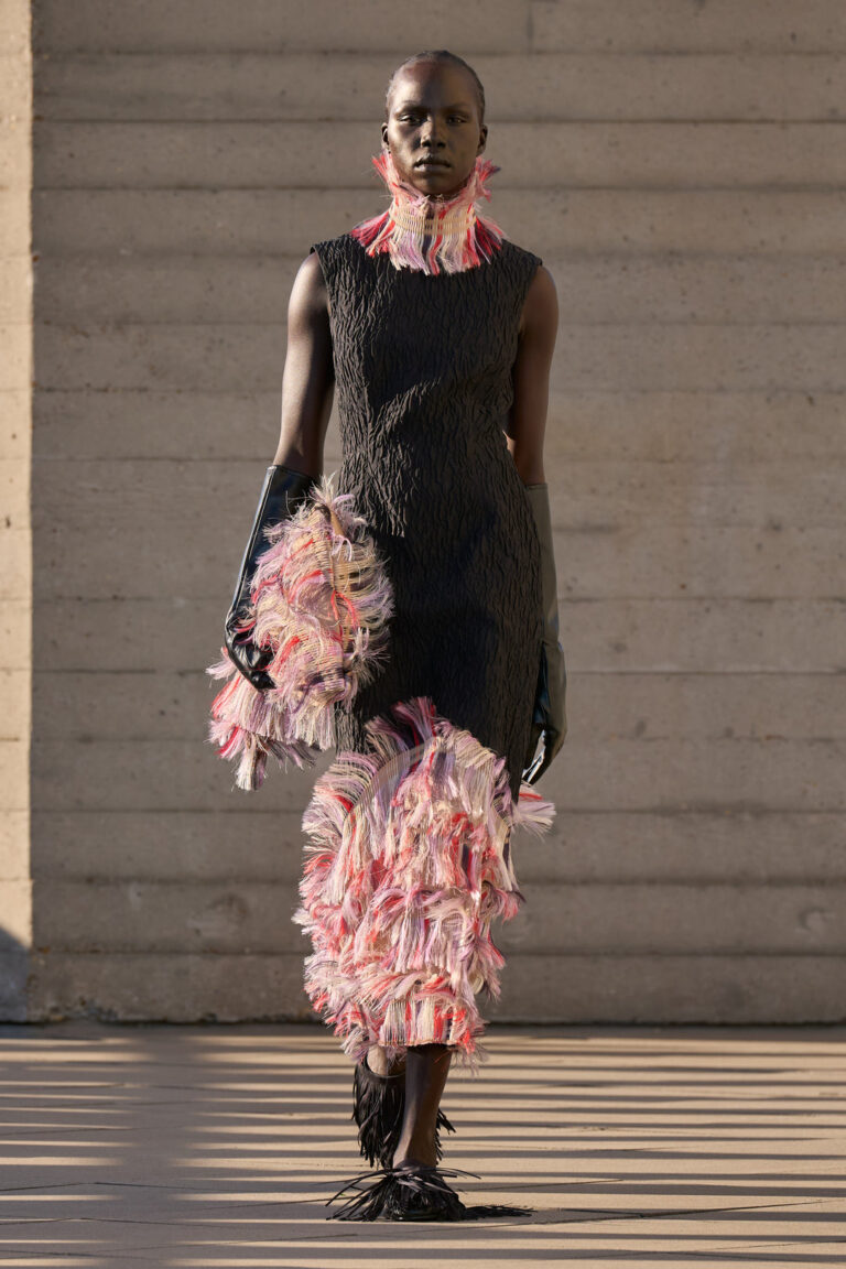 tendencias da LFW verao2027 Roksanda S27 WIDE Look 022 2X3 cceffb54 db8c 4d26 9353 c6c23ef7e3f6