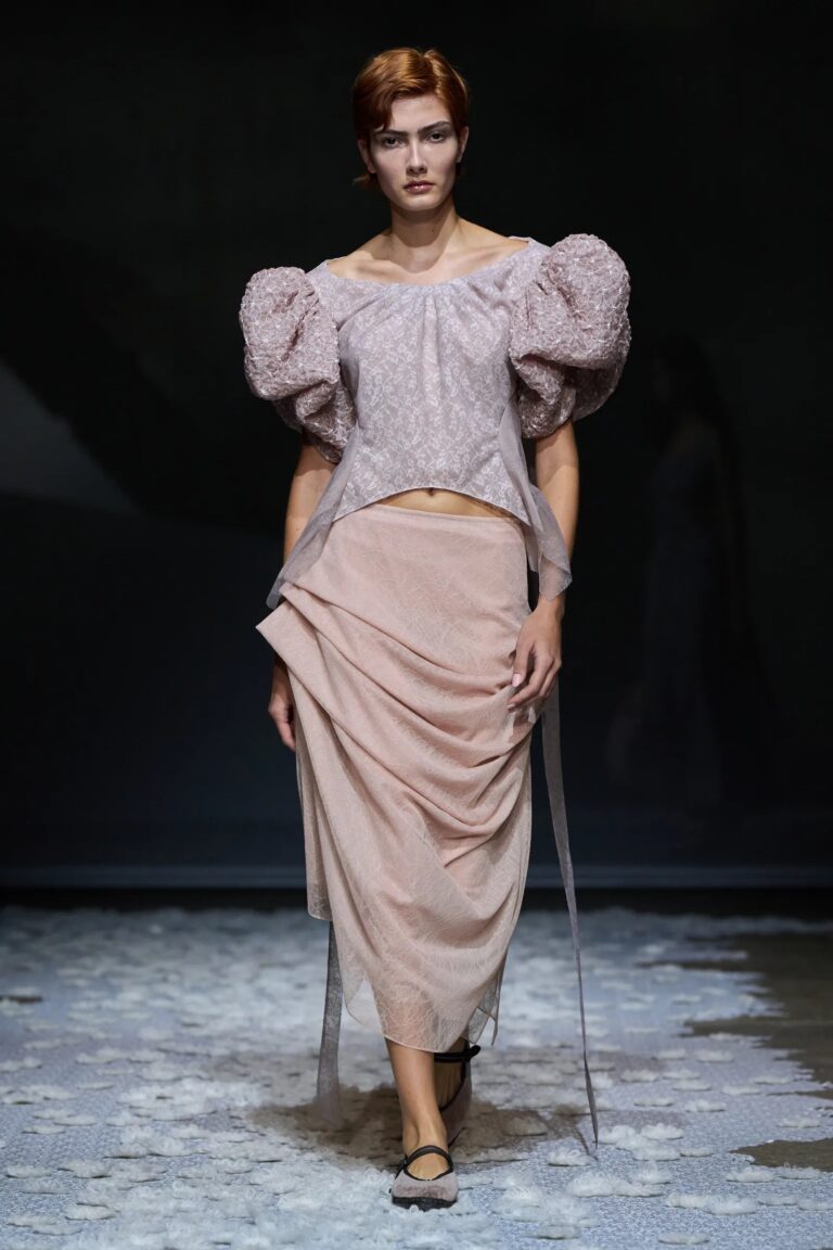 tendencias da LFW verao2027 paulinedujancourt spring 2027