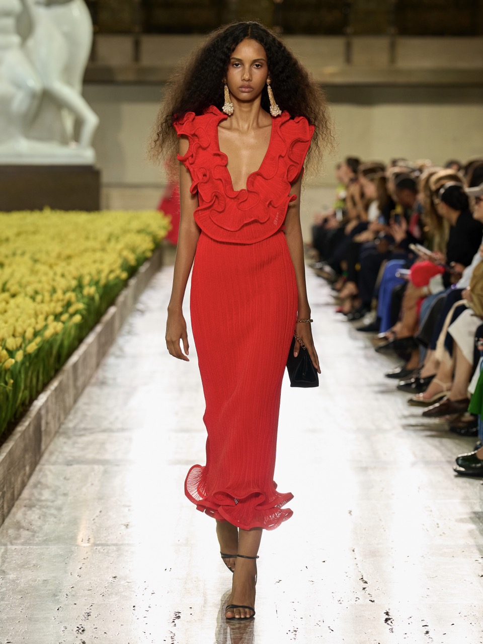 Carolina Herrera, verão 2027.