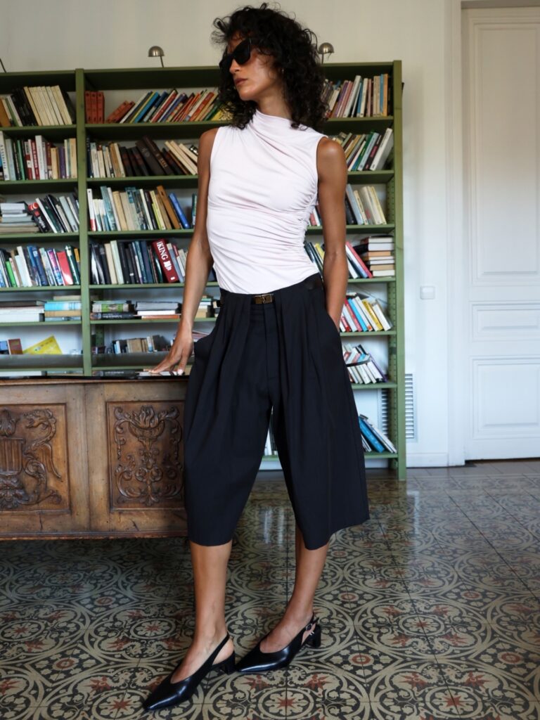 calça pantacourt 