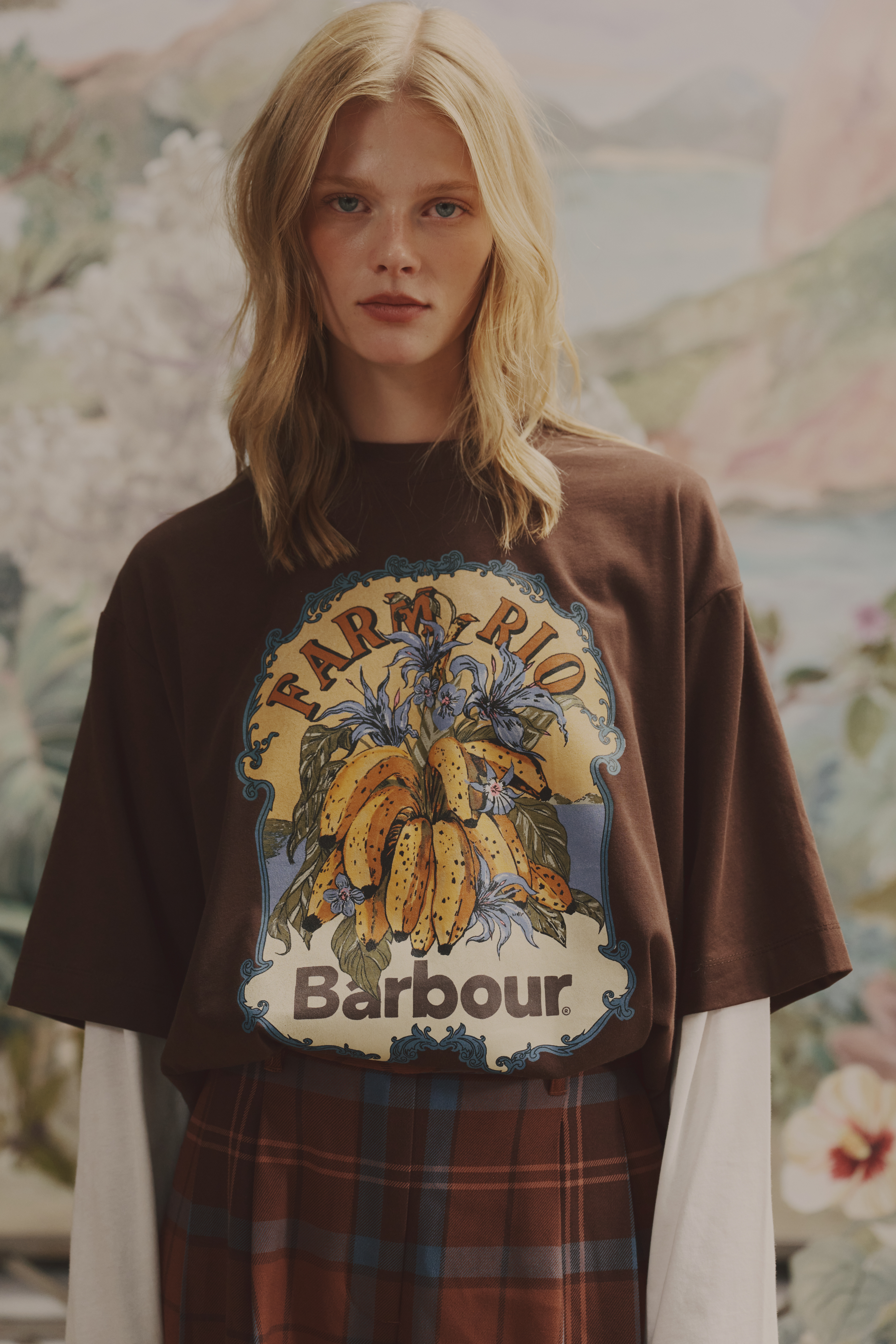FARM Rio e Barbour misturam tartan e estampas tropicais em nova coleção de inverno