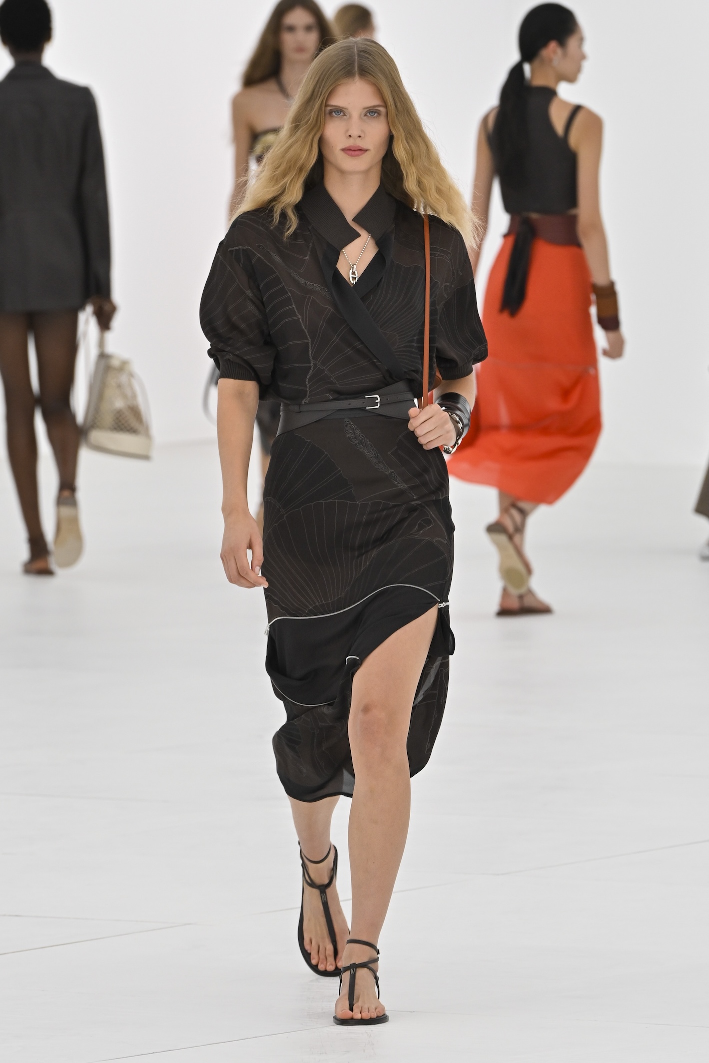 PFW: Hermès, verão 2027 desfile de verão 2027 da hermès na pfw