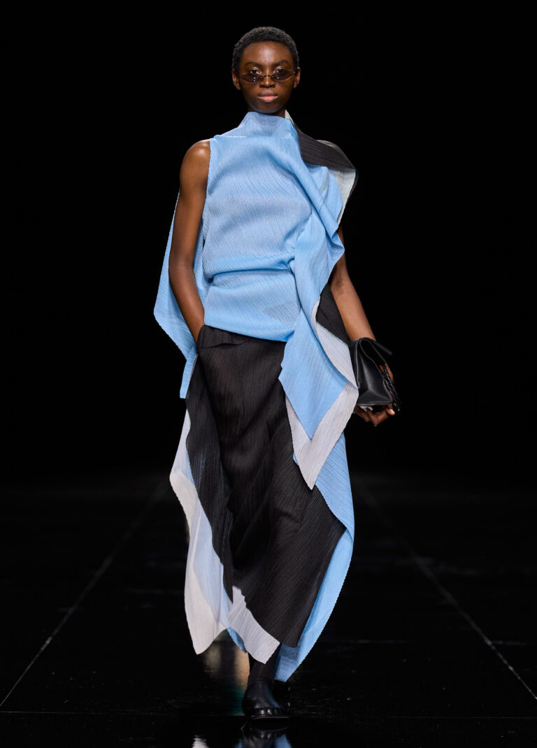PFW: Issey Miyake, verão 2027 ISSEY MIYAKE SS27 LOOK 040