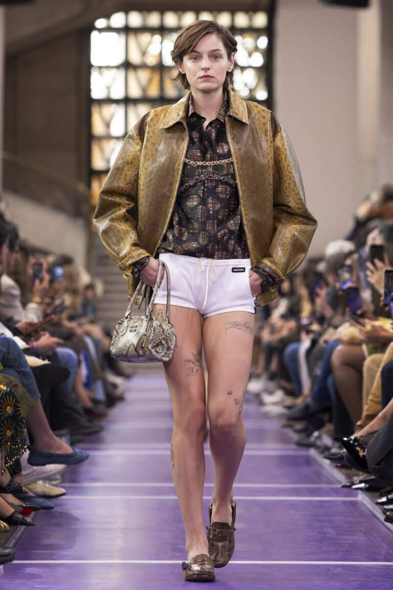 Miu Miu, verão 2027.