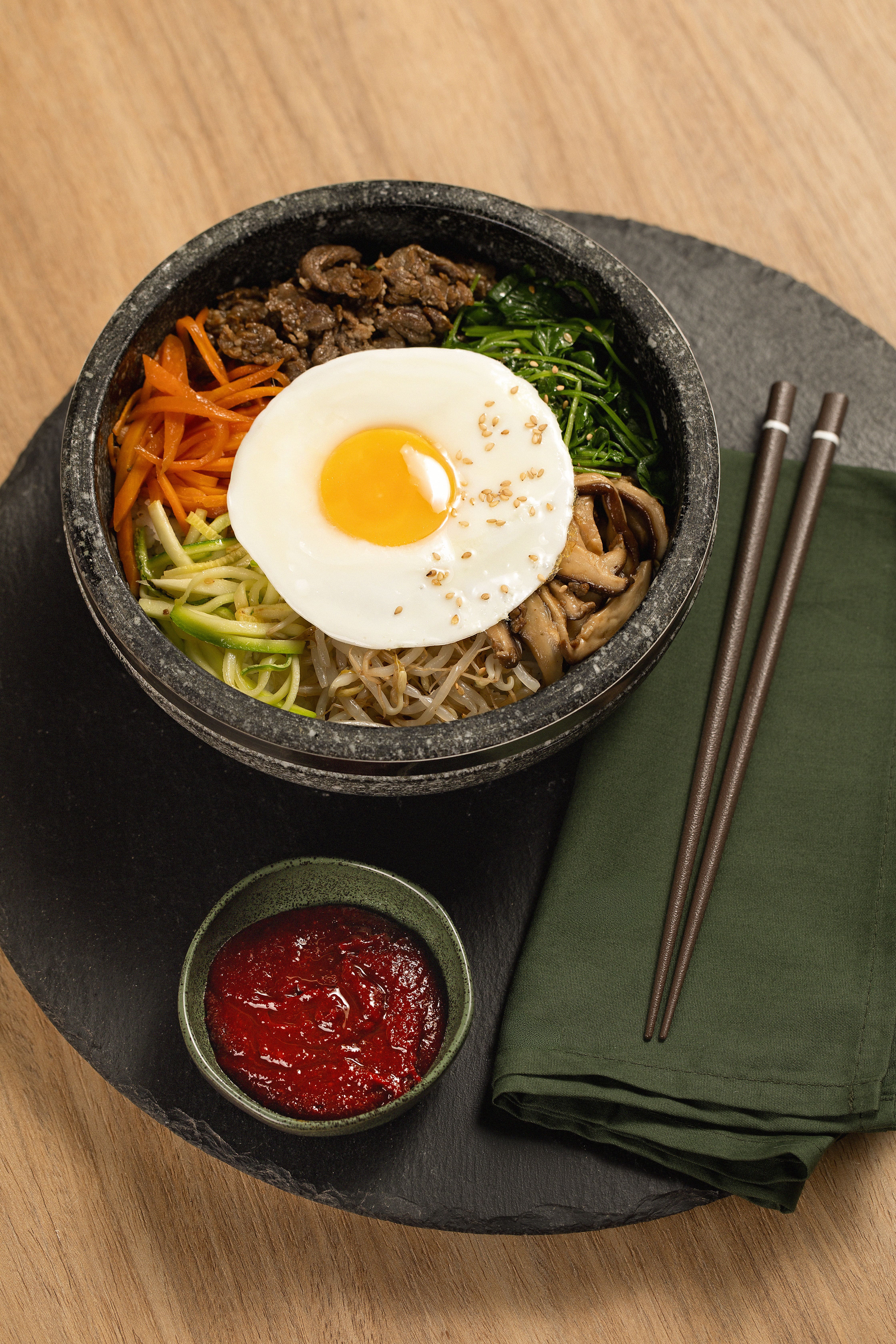 Arthur Paek ensina uma receita coreana tradicional para você fazer em casa
