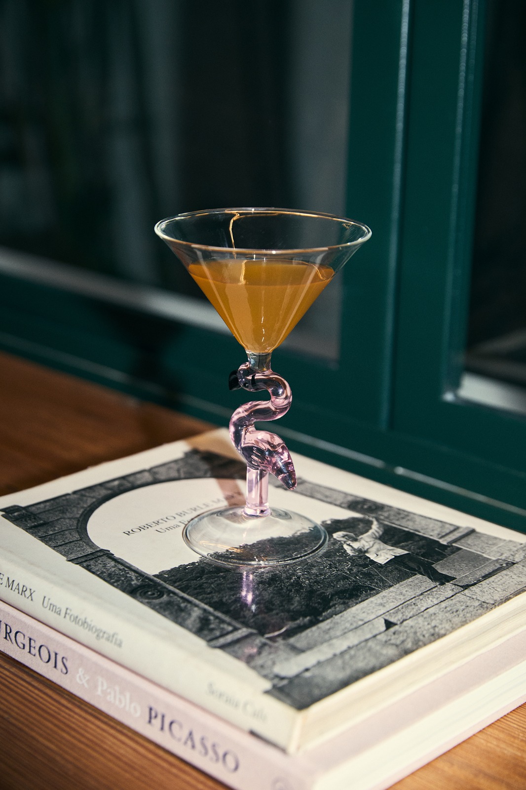 6 bebidas com baixo ou zero álcool para você conhecer e adicionar à carta de drinks